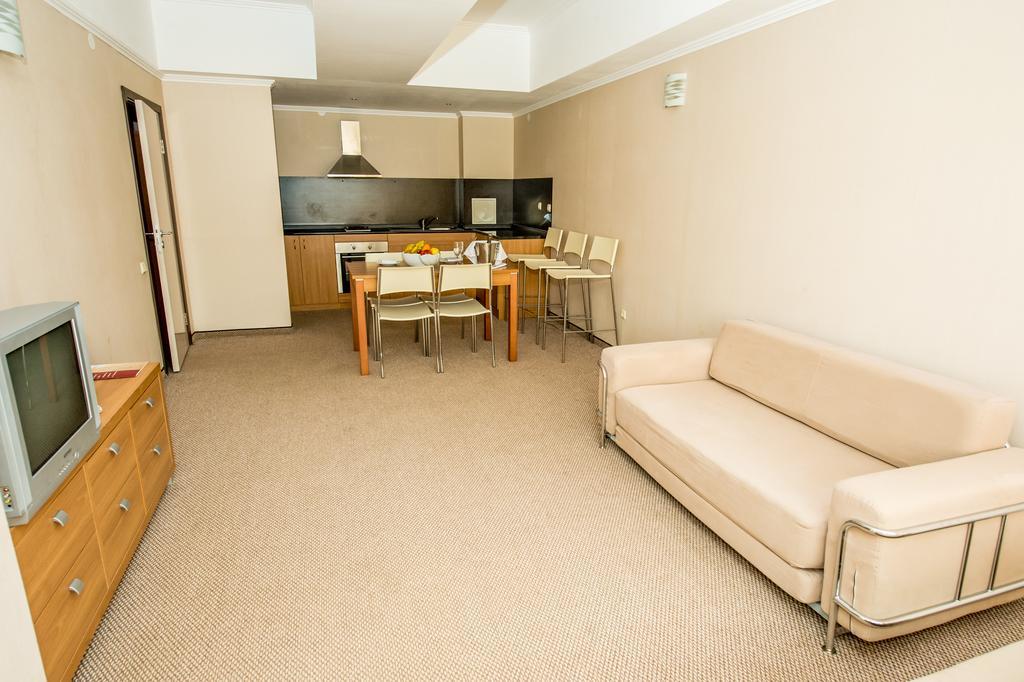 Snezhanka Hotel 潘波洛沃 外观 照片